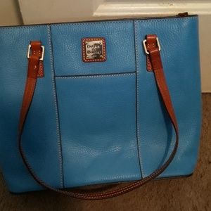 Dooney & Bourke bag